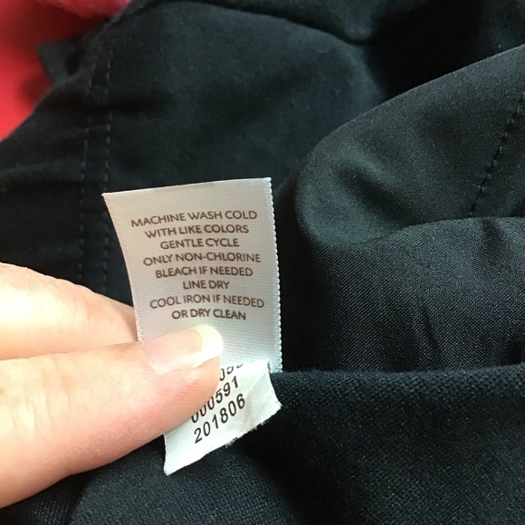 J JILL women's leggings with pockets (front only) sz XS black  EUC - Picture 14 of 15